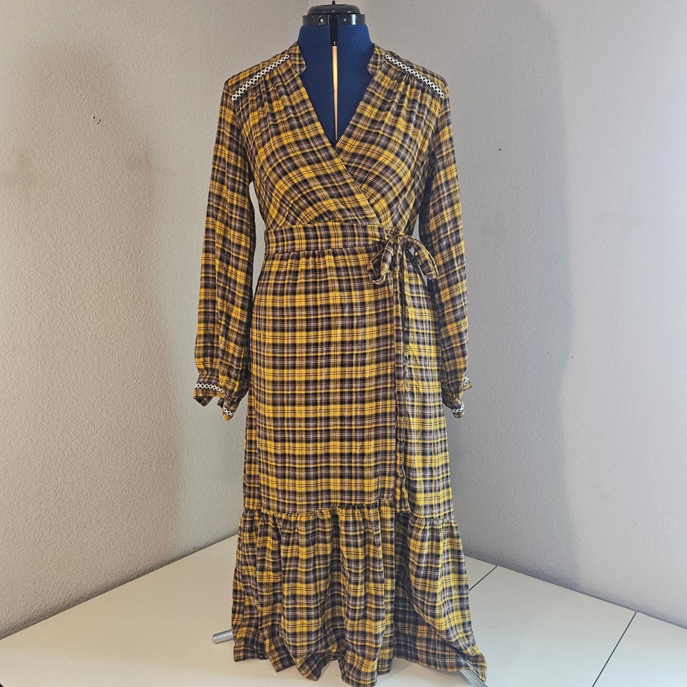 Anthropologie womens med wrap dress‎ yellow plaid long sleeve midi pockets